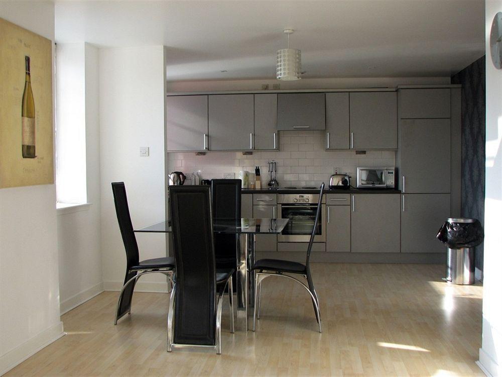 Glasgow Central Clock Tower Boutique Suites And Bistro Экстерьер фото